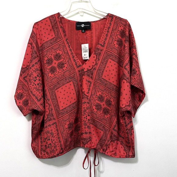 Ashley Stewart Tops - Ashley Stewart Top Plus 1X Popover V Neck Short Sleeve Red Bandana Shirt NEW‎